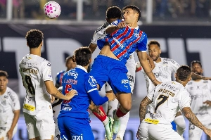 Notícias ogol.com.br - Expulsão de Neymar, dilúvio na Vila e gol nos acréscimos: Santos e Bahia empatam em briga direta no Brasileirão