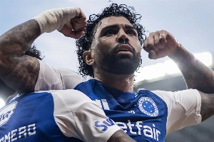 Notícias ogol.com.br - Em alta no Santos, Gabigol indica desejo de defender o Cruzeiro em 2027