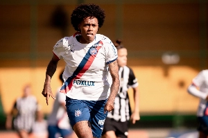Notícias ogol.com.br - Bahia resolve no primeiro tempo, vence o Galo e salta para o G4