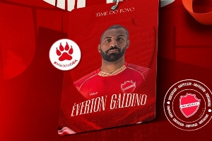 Notícias ogol.com.br - Ex-Grêmio, Everton Galdino retorna ao Vila Nova depois de nove anos
