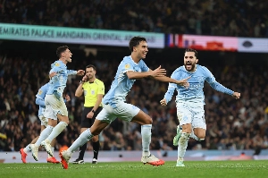 Notícias ogol.com.br - Vitor Reis salva o City no tempo normal e Rulli despacha o Brighton nos pênaltis
