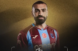 Notícias ogol.com.br - Trabzonspor confirma a contratação de Salah