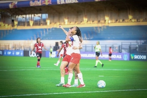 Notícias ogol.com.br - Bragantino goleia Vitória e segue sonhando com vaga no mata-mata do Brasileirão Feminino