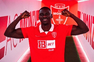 Notícias ogol.com.br - Idrissa Touré troca de clube na Itália