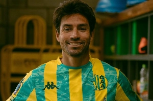 Notícias ogol.com.br - Ex-Boca e Atlético de Madrid deixa a aposentadoria na Argentina