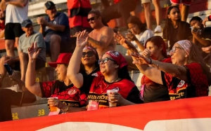 ge - Pouso Alegre faz promoção de ingressos para jogo contra a Portuguesa-RJ pela Série D
