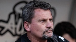UmDois Esportes: Notícias do esporte paranaense e brasileiro - Ex-técnico do Coritiba é favorito para assumir SAF promovida à Série B