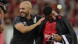 UmDois Esportes: Notícias do esporte paranaense e brasileiro - Guanaes reencontra Athletico após vaias e desabafo marcante
