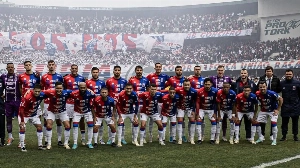 UmDois Esportes: Notícias do esporte paranaense e brasileiro - Campeão pelo Paraná, meia rescinde com clube da Série B e fica livre no mercado