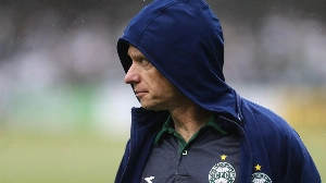 UmDois Esportes: Notícias do esporte paranaense e brasileiro - Destaque do Coritiba vira desfalque no Brasileirão; árbitro revela motivo