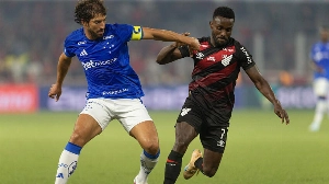 UmDois Esportes: Notícias do esporte paranaense e brasileiro - Athletico e Cruzeiro duelam pela liderança do returno do Brasileirão; veja números