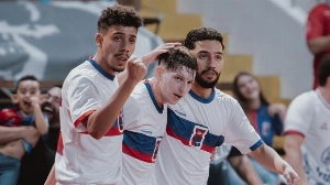 UmDois Esportes: Notícias do esporte paranaense e brasileiro - Paraná Clube mexe na comissão técnica e vive semanas decisivas no futsal