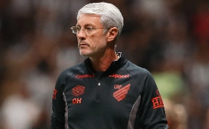 UmDois Esportes: Notícias do esporte paranaense e brasileiro - Athletico tenta reação na Arena após duas derrotas; veja o provável time