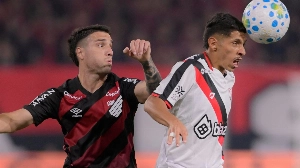 UmDois Esportes: Notícias do esporte paranaense e brasileiro - Sem inspiração, Athletico estreia mal na Copa do Brasil contra o Atlético-GO
