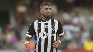 UmDois Esportes: Notícias do esporte paranaense e brasileiro - Coritiba provoca após ‘entregada’ de zagueiro do Atlético-MG: “E nada do Ronier sair”