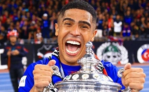 UmDois Esportes: Notícias do esporte paranaense e brasileiro - Ex-Athletico marca seis gols no mesmo jogo e vira lenda na Malásia