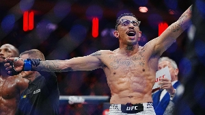 UmDois Esportes: Notícias do esporte paranaense e brasileiro - Campeão do UFC pede para enfrentar Carlos Prates após novo nocaute