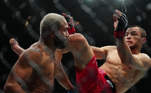 UmDois Esportes: Notícias do esporte paranaense e brasileiro - Ex-campeão, brasileiro despenca em ranking do UFC