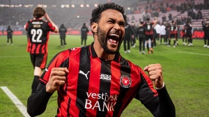 UmDois Esportes: Notícias do esporte paranaense e brasileiro - Ex-Coritiba vive temporada artilheira na Europa e alcança recorde
