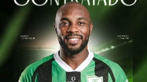 UmDois Esportes: Notícias do esporte paranaense e brasileiro - Zagueiro revelado pelo Athletico é anunciado pelo lanterna da Série B