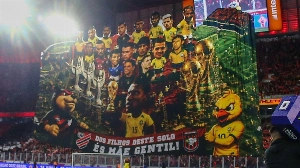 UmDois Esportes: Notícias do esporte paranaense e brasileiro - Ídolos do Athletico celebram presença em mosaico da torcida: “Honrado”
