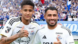 UmDois Esportes: Notícias do esporte paranaense e brasileiro - Ex-Athletico encerra jejum de um ano e marca por clube asiático