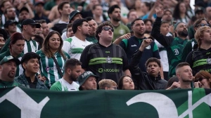 UmDois Esportes: Notícias do esporte paranaense e brasileiro - Organizada do Coritiba perde os 3 gols, mas domina festa em São Paulo