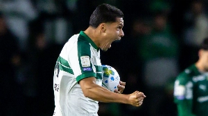 UmDois Esportes: Notícias do esporte paranaense e brasileiro - Coritiba renova com jovem que é destaque do Brasileirão
