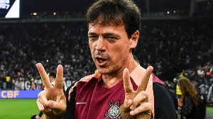 UmDois Esportes: Notícias do esporte paranaense e brasileiro - Amistoso no Paraná rende bolada milionária ao Corinthians