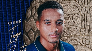 UmDois Esportes: Notícias do esporte paranaense e brasileiro - Ex-atacante do Coritiba se naturaliza para jogar em seleção asiática