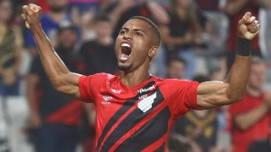 UmDois Esportes: Notícias do esporte paranaense e brasileiro - “Ele pagou um preço enorme”: Odair revela bastidores de Leozinho no Athletico