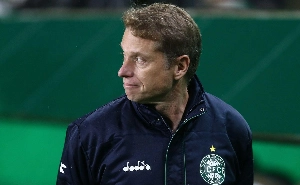 UmDois Esportes: Notícias do esporte paranaense e brasileiro - Seabra muda o Coritiba e ganha reforço para enfrentar o Bragantino