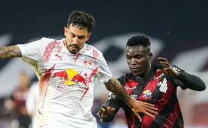 UmDois Esportes: Notícias do esporte paranaense e brasileiro - Athletico desperdiça chances e tropeça diante do Bragantino no Brasileirão