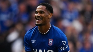 UmDois Esportes: Notícias do esporte paranaense e brasileiro - Atacante menosprezado no Athletico marca em estreia na Premier League
