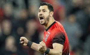 UmDois Esportes: Notícias do esporte paranaense e brasileiro - Ex-Paraná e Athletico, meia Giuliano investe em nova carreira