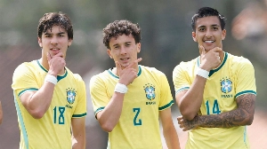 UmDois Esportes: Notícias do esporte paranaense e brasileiro - Promessa do Athletico marca golaço do meio de campo pela seleção brasileira
