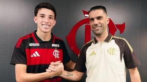 UmDois Esportes: Notícias do esporte paranaense e brasileiro - Clube paranaense negocia promessa de 18 anos com o Flamengo