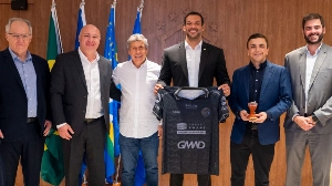 UmDois Esportes: Notícias do esporte paranaense e brasileiro - Clube da Série B articula apoio financeiro da CBF para reformar estádio