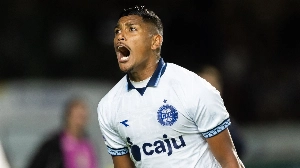 UmDois Esportes: Notícias do esporte paranaense e brasileiro - Coritiba vence e derruba tabu de 15 anos contra o Corinthians no Couto Pereira