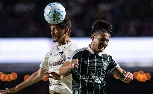 UmDois Esportes: Notícias do esporte paranaense e brasileiro - Coritiba sai atrás, busca resultado com São Paulo e mantém série fora