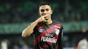 UmDois Esportes: Notícias do esporte paranaense e brasileiro - Promessa do Athletico, Arthur Dias desperta atenção de 10 clubes europeus; veja a lista