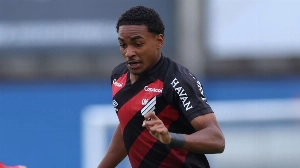 UmDois Esportes: Notícias do esporte paranaense e brasileiro - Sem técnico espanhol, Athletico perde, amarga jejum e é o lanterna da Copa Paraná