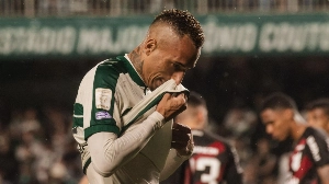 UmDois Esportes: Notícias do esporte paranaense e brasileiro - Atacante do Coritiba é denunciado no STJD após expulsão no Atletiba e pode pegar gancho