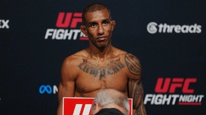 UmDois Esportes: Notícias do esporte paranaense e brasileiro - UFC: Após sofrer mal súbito em luta, Raoni Barcelos segue em observação