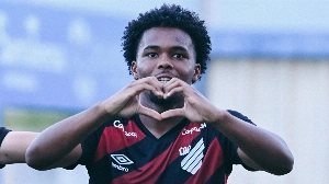 UmDois Esportes: Notícias do esporte paranaense e brasileiro - Athletico supera o São Paulo e encara time argentino na final do Mundial de Clubes Juvenil