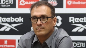 UmDois Esportes: Notícias do esporte paranaense e brasileiro - Ex-Paraná Clube deixa o cargo após acesso à Série B