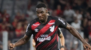UmDois Esportes: Notícias do esporte paranaense e brasileiro - “Questões contratuais”: Athletico não relaciona Terán contra a Chapecoense; atacante também está fora