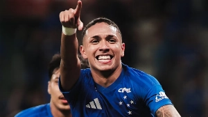 UmDois Esportes: Notícias do esporte paranaense e brasileiro - Técnico revela por que ex-Athletico perdeu espaço em rival da Série A