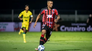 UmDois Esportes: Notícias do esporte paranaense e brasileiro - Atacante revelado no J. Malucelli deve receber R$ 7 milhões de time do Brasileirão