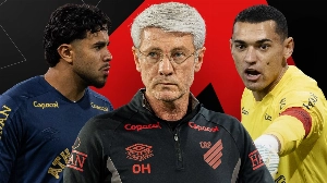 UmDois Esportes: Notícias do esporte paranaense e brasileiro - Mycael ou Santos: Odair fala sobre mudar goleiro do Athletico após nova turbulência